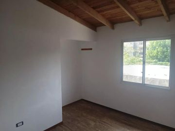 Dúplex en venta - 2 Dormitorios 2 Baños - 112Mts2 - Berazategui