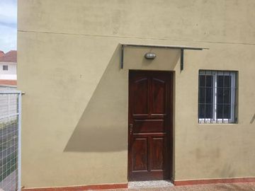 Dúplex en venta - 2 Dormitorios 2 Baños - 112Mts2 - Berazategui