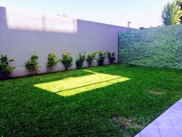 Departamento dos ambientes en alquiler a estrenar - Ituzaingó Centro