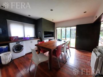 Venta casa 6 ambientes con terraza y piscina Altos de Hudson II