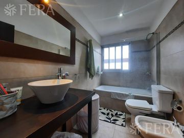 Venta casa 6 ambientes con terraza y piscina Altos de Hudson II