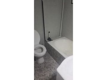 ALMAGRO,3 AMB,FRENTE,BALCON, 2BAÑOS, EXCELENTE UBICACION, METROS MEDRANO