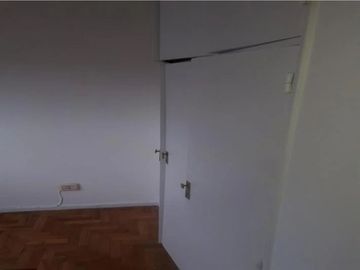ALMAGRO,3 AMB,FRENTE,BALCON, 2BAÑOS, EXCELENTE UBICACION, METROS MEDRANO