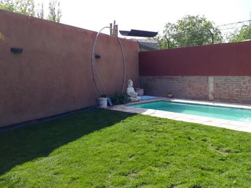 Casa 3 dormitorios - Zona Los Sauces y Cardonato
