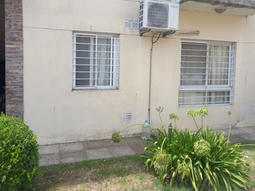 VENTA DOS AMBIENTES CON PATIO SANTA LUISA SAN MIGUEL