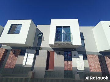 CASA REMODELADA EN VENTA COTO ALVA EN GUADALAJARA.