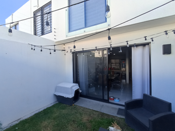 CASA REMODELADA EN VENTA COTO ALVA EN GUADALAJARA.