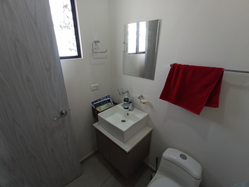 CASA REMODELADA EN VENTA COTO ALVA EN GUADALAJARA.