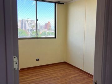 ¡Vendo Amplio Departamento en Edificio Curiñanca – San Miguel!