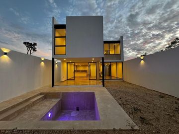 Casa en venta en Mérida, Privada Silvesta, Cholul ( L. 15)