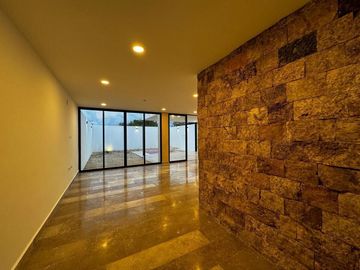 Casa en venta en Mérida, Privada Silvesta, Cholul ( L. 15)