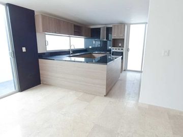 VENTA CASA EN LOMAS ANGELOPOLIS III