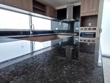 VENTA CASA EN LOMAS ANGELOPOLIS III