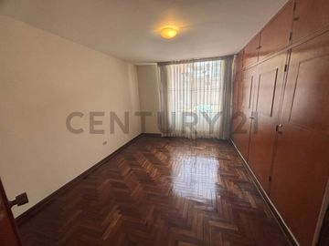 VENDO LINDA CASA EN ATE MAYORAZGO