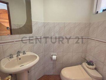 VENDO LINDA CASA EN ATE MAYORAZGO