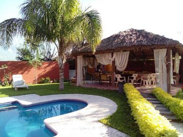 CASA EN VENTA LOS ALJIBES GARCIA