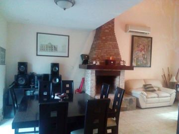 CASA EN VENTA LOS ALJIBES GARCIA
