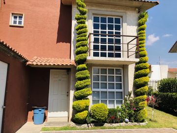 Casa en condominio en  NISPERO, VILLAS DEL CAMPO, CALIMAYA EDO MEX