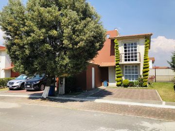 Casa en condominio en  NISPERO, VILLAS DEL CAMPO, CALIMAYA EDO MEX