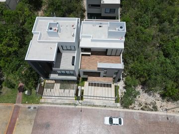 Casa en  VENTA Residencial Vía Cumbres