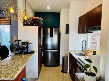 CASA EN VENTA EB EL FRACC. LOMAS DE LA RIOJA, RIVIERA VERACRUZANA. ALVARADO, VERACRUZ