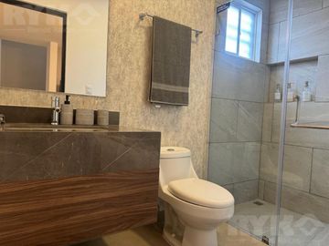 Casas disponibles en fraccionamiento privado en  Apodaca con BONO DE REGALO!