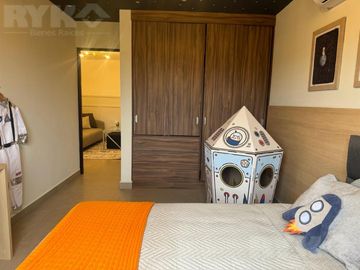 Casas disponibles en fraccionamiento privado en  Apodaca con BONO DE REGALO!
