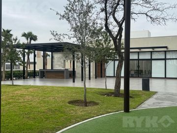 Casas disponibles en fraccionamiento privado en  Apodaca con BONO DE REGALO!