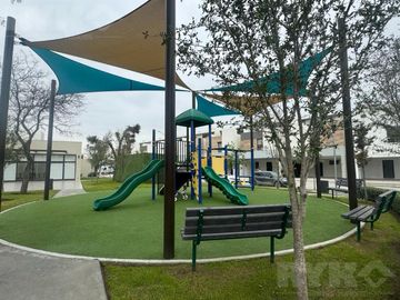Casas disponibles en fraccionamiento privado en  Apodaca con BONO DE REGALO!