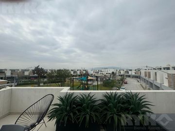 Casas disponibles en fraccionamiento privado en  Apodaca con BONO DE REGALO!