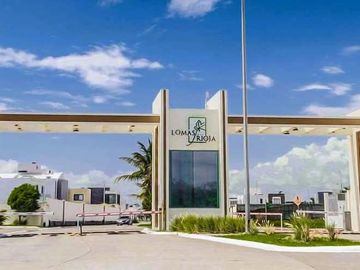 Casa en  VENTA EN FRACC, LOMAS DE LA RIOJA, RIVIERA VERACRUZANA, ALVARADO, VERACRUZ