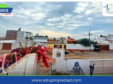 VENTA CASA DE PLAYA LOS LOBOS CERRO AZUL
