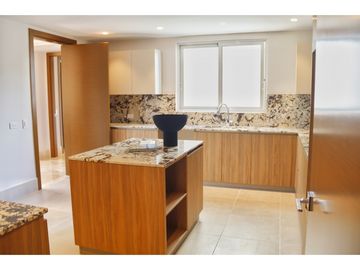 VENTA DE APARTAMENTO AMOBLADO EN SANTA MARIA 4 RECAMARAS