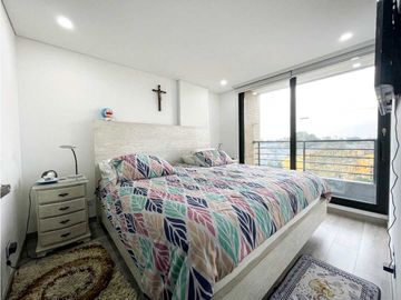 Se vende Penthouse Triplex con terraza en Nicolás de Federman