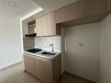 Vendo apartamento con linda vista y doble balcon