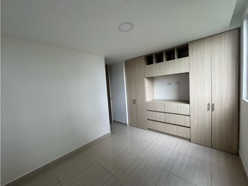 Vendo apartamento con linda vista y doble balcon