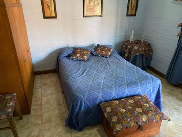 Casa con pileta en venta a 100 metros de Ruta N1
