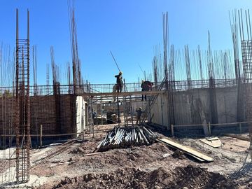 DEPARTAMENTOS EN VENTA : COMPLEJO CASTROBARROS