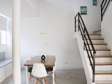 VENTA PH TRIPLEX 5AMB  MUNRO APTO CREDITO/PERMUTA