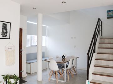 VENTA PH TRIPLEX 5AMB  MUNRO APTO CREDITO/PERMUTA