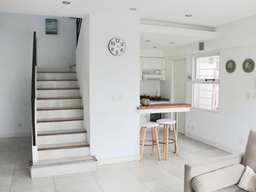 VENTA PH TRIPLEX 5AMB  MUNRO APTO CREDITO/PERMUTA