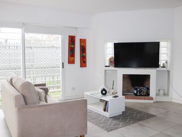 VENTA PH TRIPLEX 5AMB  MUNRO APTO CREDITO/PERMUTA