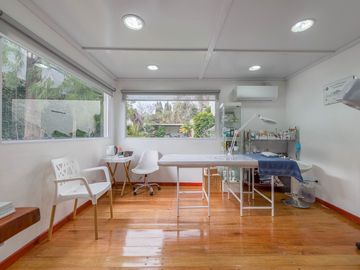 OPORTUNIDAD CASA C/ 2 LOTES BERNAL O. FINANCIACION