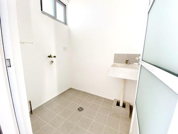 Departamento en venta en Santa Cruz Buenavista, a unas cuadras de Zavaleta a un increíble precio