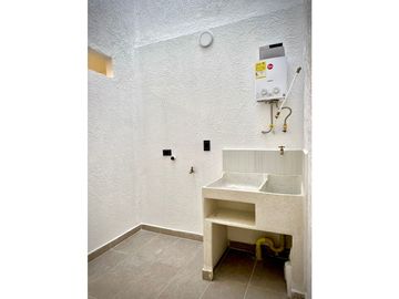 VENDO CASA SECTOR GALICIA DE CERRITOS