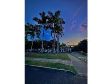VENDO CASA SECTOR GALICIA DE CERRITOS