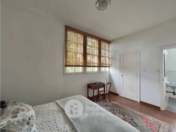 Casa esquinera en arriendo, barrio La Francia, Manizales