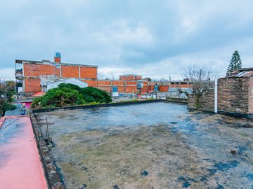 Locales comerciales lote prop venta Casanova centr