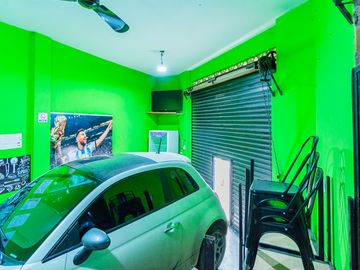 Locales comerciales lote prop venta Casanova centr