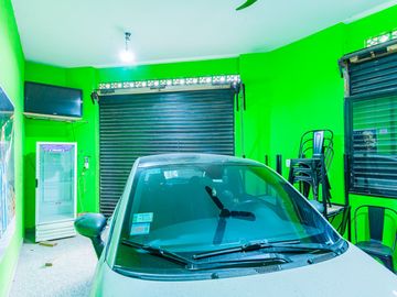 Locales comerciales lote prop venta Casanova centr
